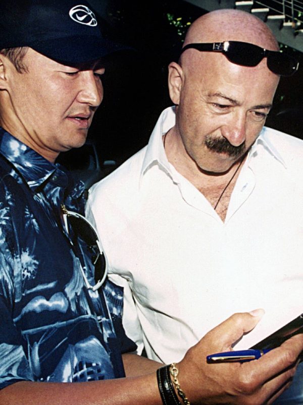 Professor Nazaraliev — award ceremony